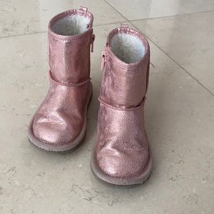 Gap booties size 9 pink